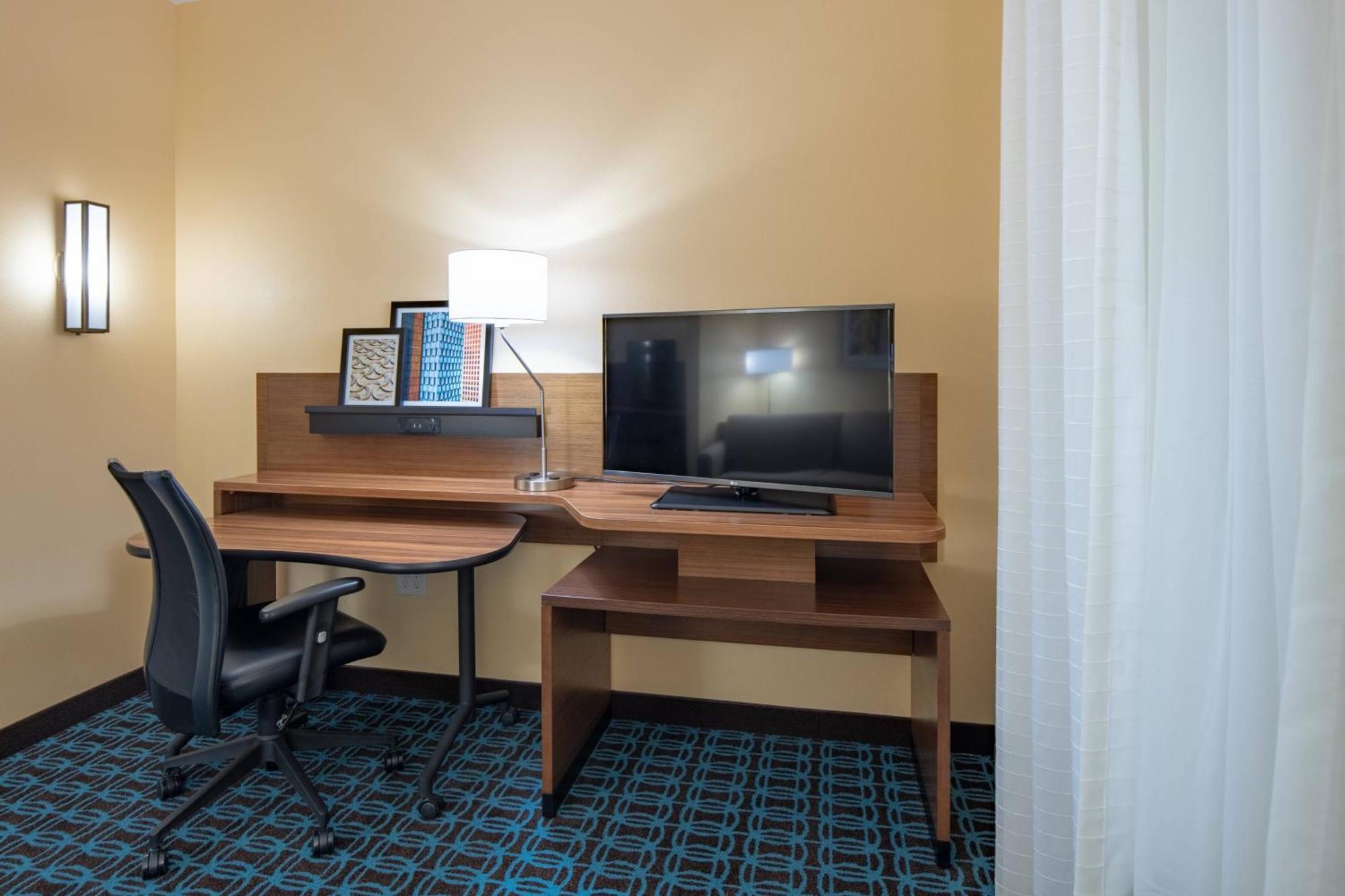 Fairfield Inn & Suites By Marriott Теръл Екстериор снимка